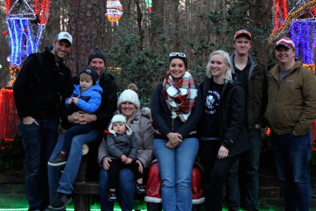 Rural Life On A Real Christmas Tree Farm! Hallmark Experience! Ozark Extérieur photo